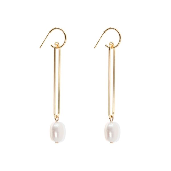 Exquisite Long Pearl Gold Earrings